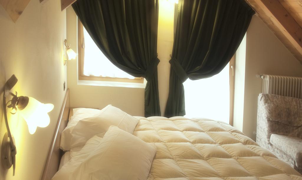 Hotel Michela Malè Esterno foto